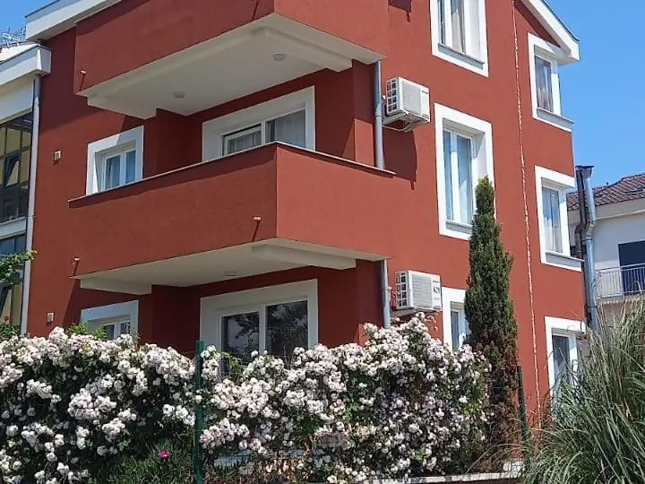 Apartman M & M, Schoene Wohnung Nur 200M Vom Strand Zaton
