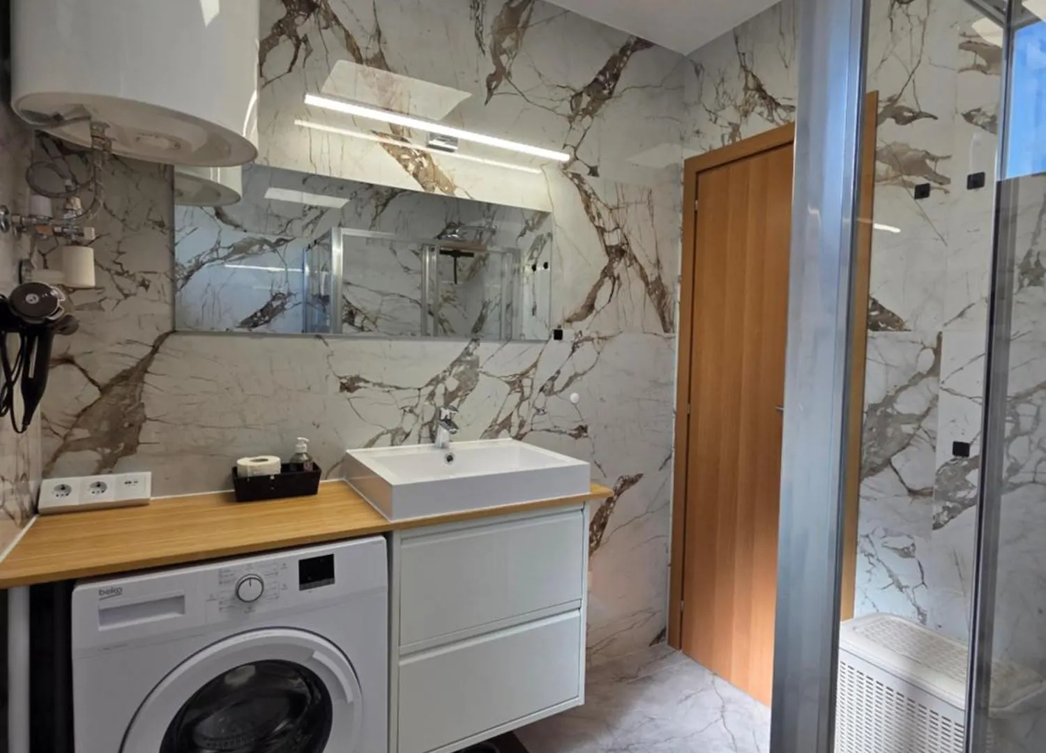 Lejlighed Apartman M & M, Schoene Wohnung Nur 200M Vom Strand Zaton